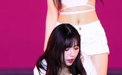 刘耀文别顶哪儿